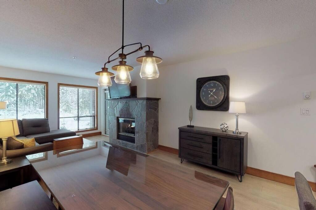 Powderhorn By Whistler Blackcomb Vacation Rentals Ngoại thất bức ảnh