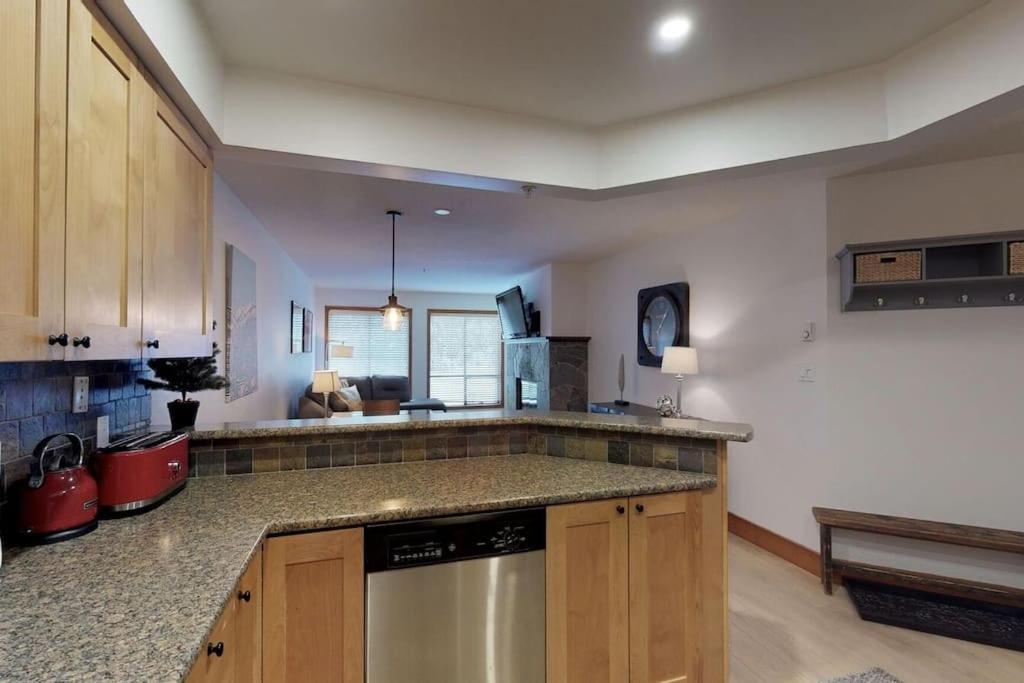 Powderhorn By Whistler Blackcomb Vacation Rentals Ngoại thất bức ảnh